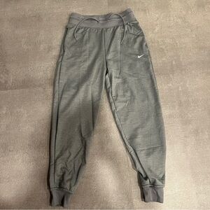 Nike Therma-Fit Jogger Pants Gray Small